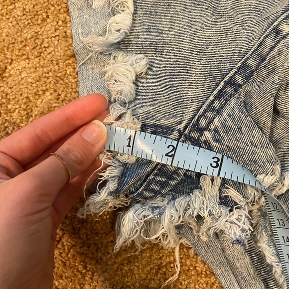 Forever 21 Acid Wash Jean Shorts - Picture 8 of 8
